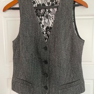 Express women's lace back single breast vest, waistcoat Sz 10